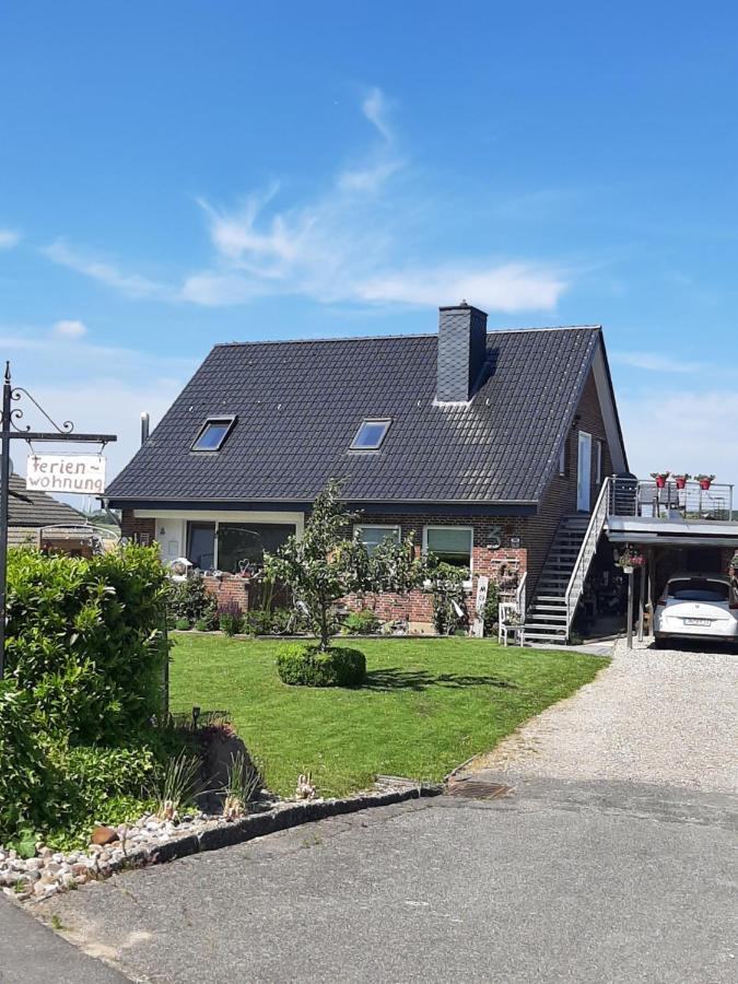 Haus Heimathafen Apartment Süssau Екстериор снимка